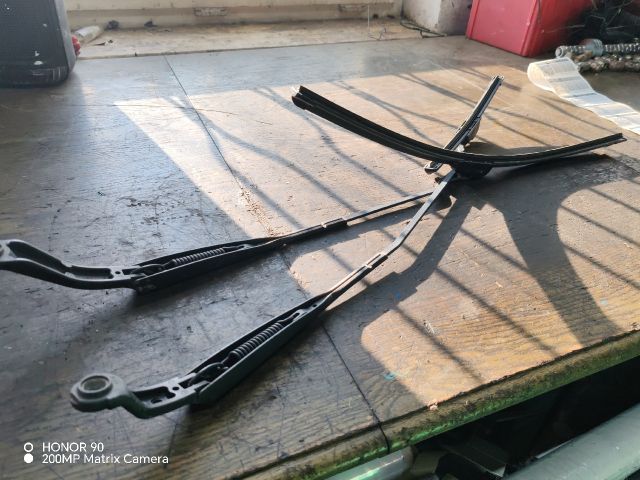 bontott HONDA CIVIC VII Első Ablaktörlő Kar