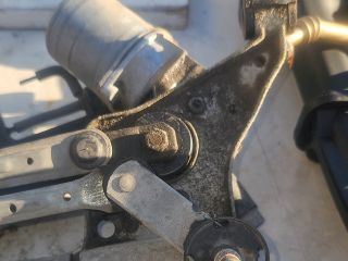 bontott HONDA CIVIC VII Első Ablaktörlő Szerkezet Motorral