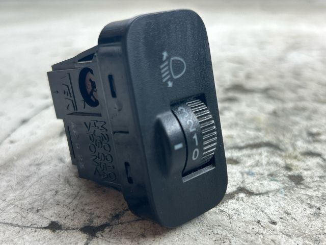 bontott HONDA CIVIC VII Fényszórómagasság Állító Kapcsoló