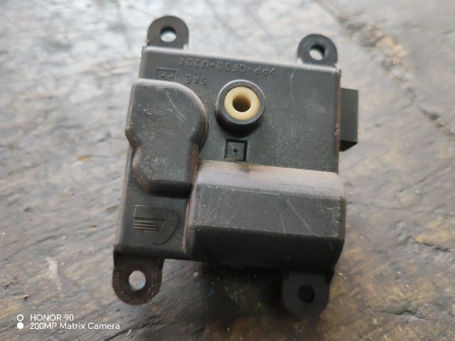 bontott HONDA CIVIC VII Fűtés Állító Motor