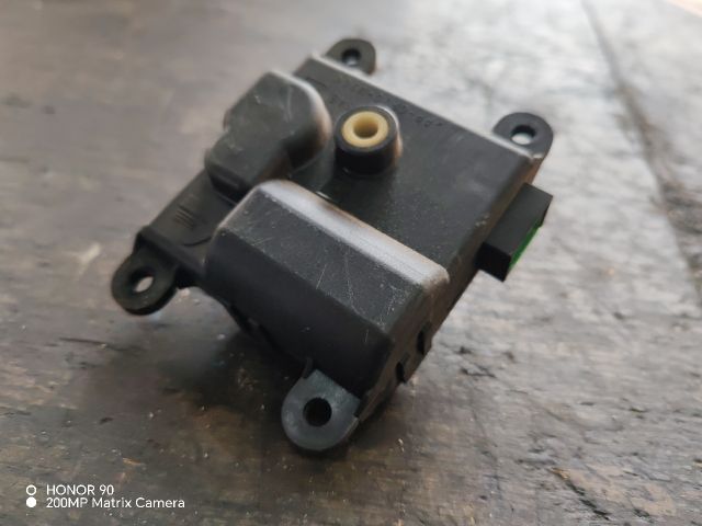 bontott HONDA CIVIC VII Fűtés Állító Motor