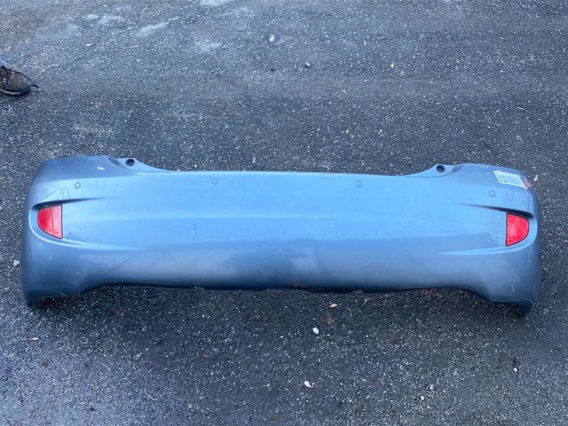 bontott HONDA CIVIC VII Hátsó Lökhárító (Részeivel)