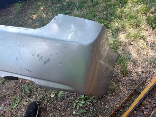 bontott HONDA CIVIC VII Hátsó Lökhárító (Részeivel)