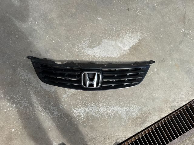 bontott HONDA CIVIC VII Hűtőrács