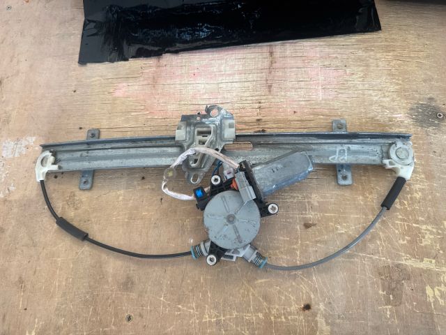 bontott HONDA CIVIC VII Jobb első Ablakemelő Szerkezet (Elektromos)