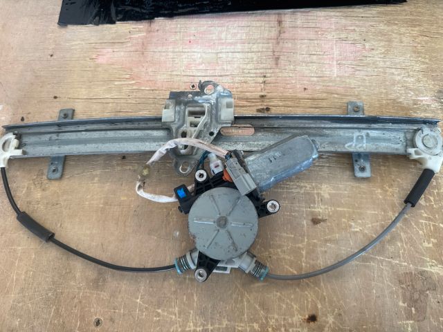 bontott HONDA CIVIC VII Jobb első Ablakemelő Szerkezet (Elektromos)