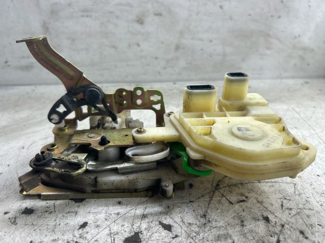 bontott HONDA CIVIC VII Jobb első Ajtózár