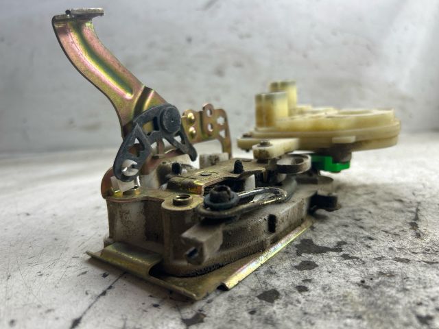 bontott HONDA CIVIC VII Jobb első Ajtózár