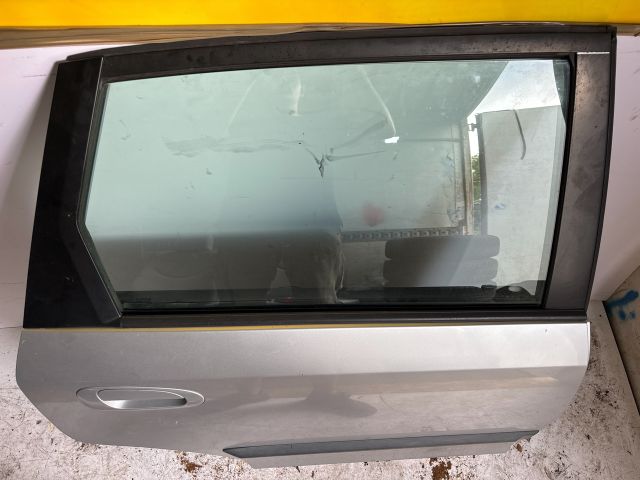 bontott HONDA CIVIC VII Jobb hátsó Ajtó (Részeivel)