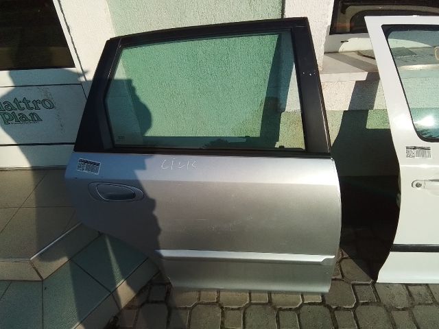 bontott HONDA CIVIC VII Jobb hátsó Ajtó (Részeivel)