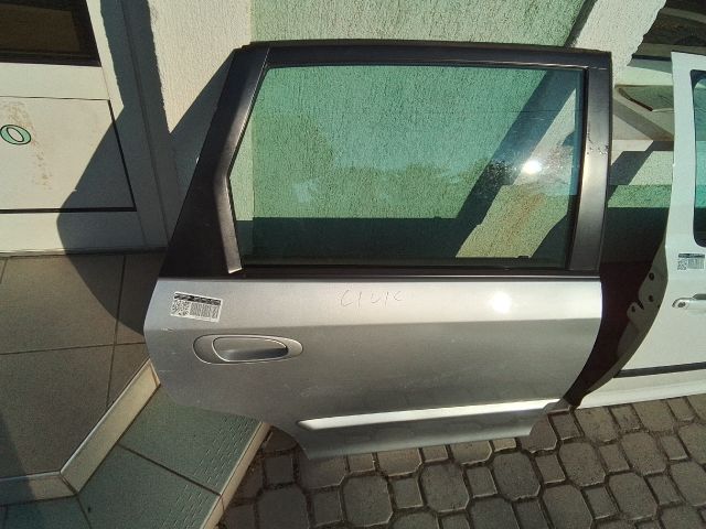 bontott HONDA CIVIC VII Jobb hátsó Ajtó (Részeivel)