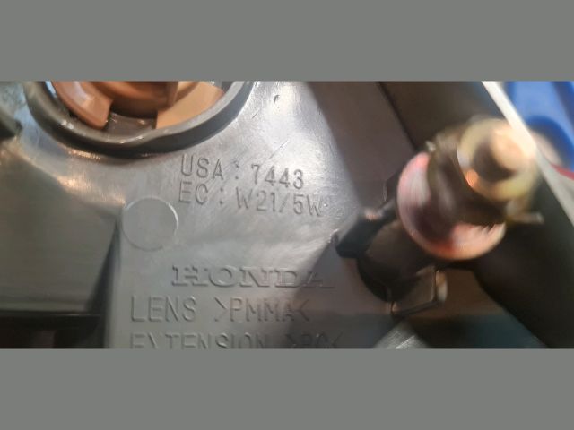 bontott HONDA CIVIC VII Jobb Hátsó Lámpa