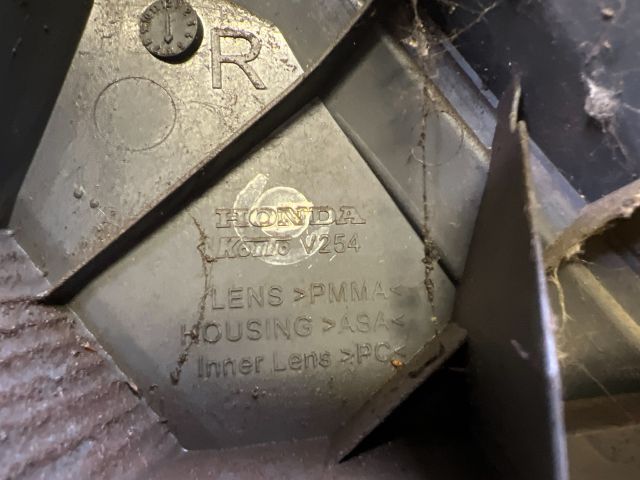 bontott HONDA CIVIC VII Jobb Hátsó Lámpa