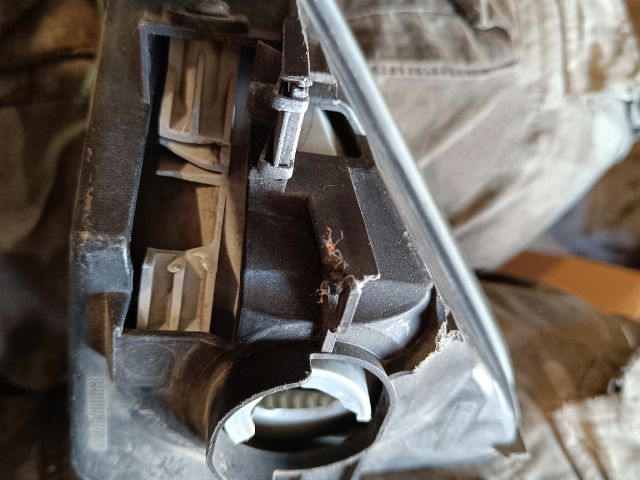 bontott HONDA CIVIC VII Jobb Ködfényszóró