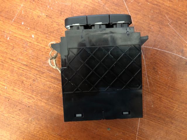 bontott HONDA CIVIC VII Klíma Kapcsoló