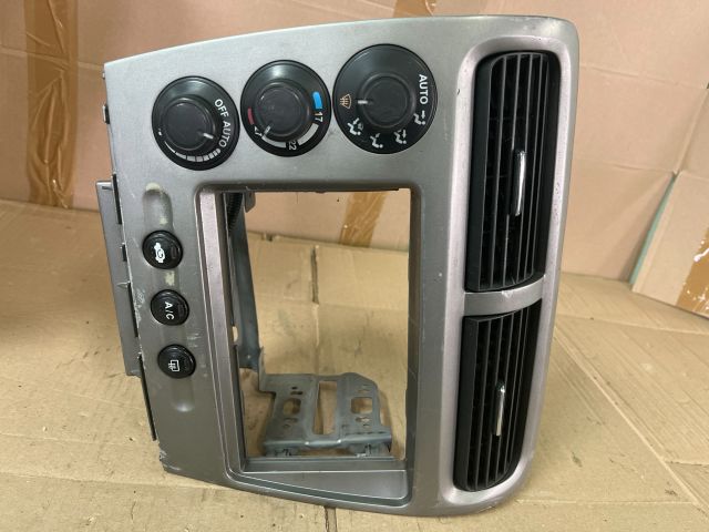 bontott HONDA CIVIC VII Középkonzol Keret