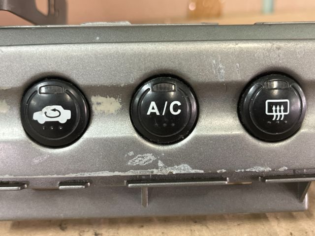 bontott HONDA CIVIC VII Középkonzol Keret