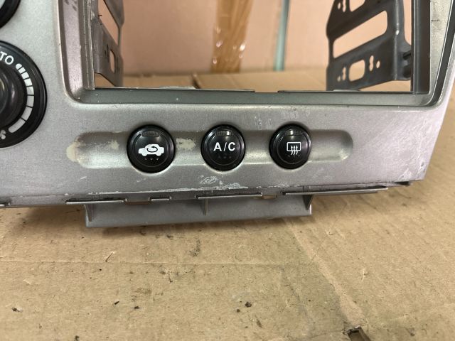 bontott HONDA CIVIC VII Középkonzol Keret