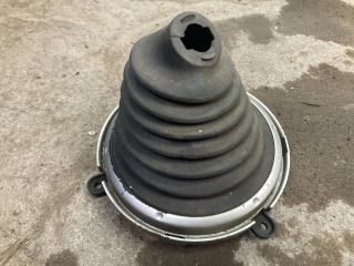 bontott HONDA CIVIC VII Váltószoknya