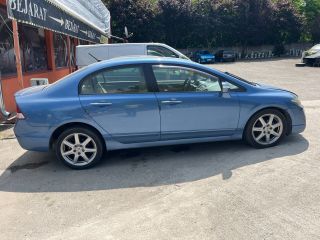 bontott HONDA CIVIC VIII Középső Kipufogó Dob