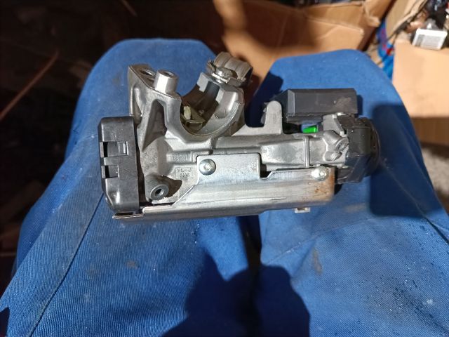 bontott HONDA CIVIC VIII Gyújtáskapcsoló