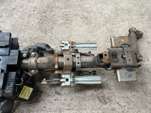 bontott HONDA CIVIC VIII Gyújtáskapcsoló