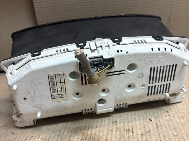 bontott HONDA CIVIC VIII Kilométeróra