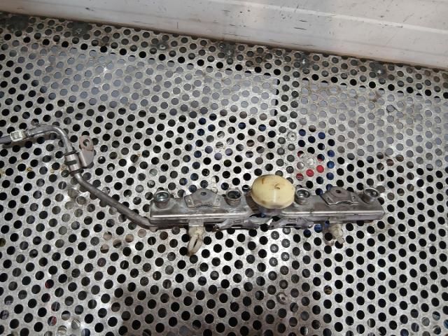 bontott HONDA CIVIC VIII Közösnyomócső