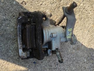 bontott HONDA CIVIC VIII Bal hátsó Féknyereg Munkahengerrel