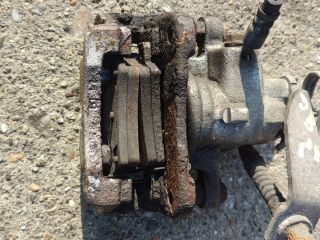 bontott HONDA CIVIC VIII Jobb hátsó Féknyereg Munkahengerrel