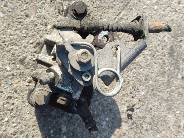 bontott HONDA CIVIC VIII Jobb hátsó Féknyereg Munkahengerrel