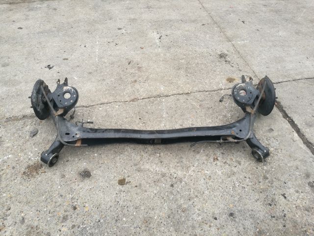 bontott HONDA CIVIC VIII Hátsó Híd (Tárcsafékes)