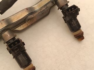 bontott HONDA CIVIC VIII Porlasztó Sor / Híd