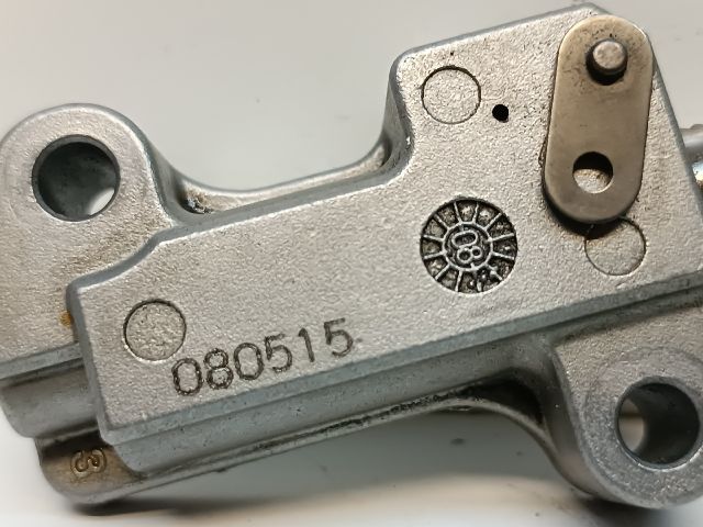 bontott HONDA CIVIC VIII Vezérlés Lánc / Szíj Feszítő Görgő