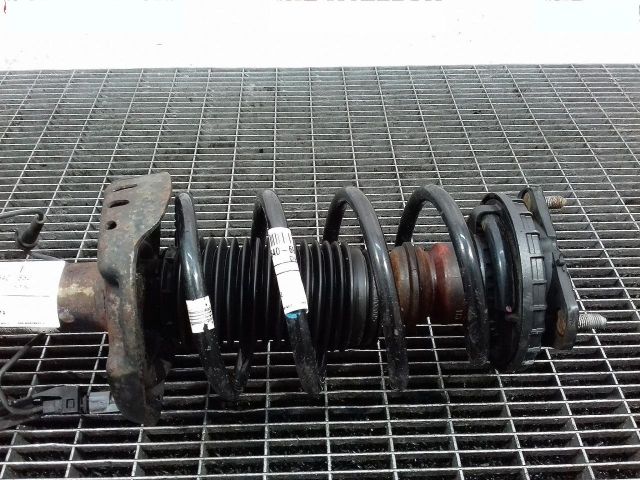 bontott HONDA CIVIC VIII Első Rugó