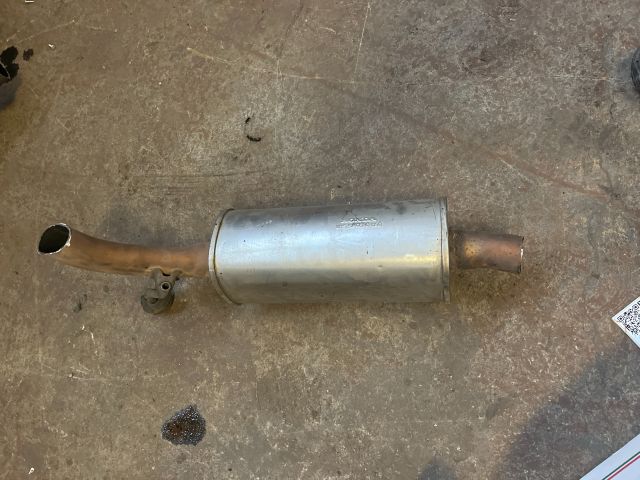 bontott HONDA CIVIC VIII Hátsó Kipufogó Dob