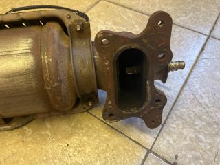 bontott HONDA CIVIC VIII Katalizátor