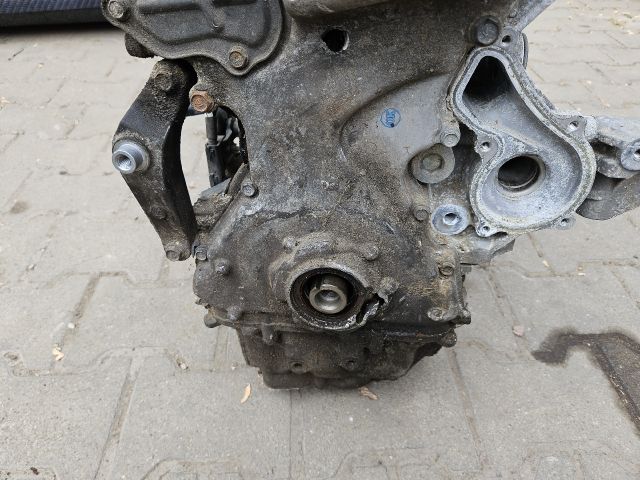 bontott HONDA CIVIC VIII Motor (Fűzött blokk hengerfejjel)