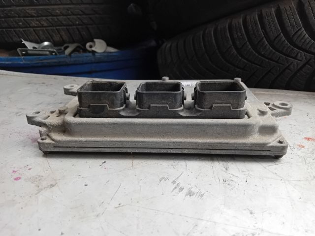 bontott HONDA CIVIC VIII Motorvezérlő