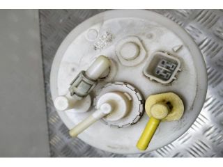 bontott HONDA CIVIC VIII Üzemanyag Szivattyú