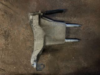 bontott HONDA CIVIC VIII Váltó Tartó Bak (Pozíciófüggetlen)