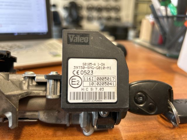 bontott HONDA CIVIC VIII Gyújtáskapcsoló Házzal