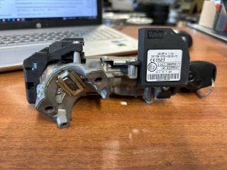 bontott HONDA CIVIC VIII Gyújtáskapcsoló Házzal