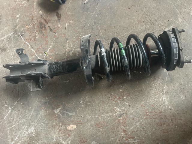 bontott HONDA CIVIC VIII Jobb első Gólyaláb (Lengécsillapító, Rugó)