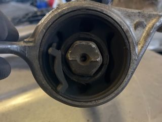 bontott HONDA CIVIC VIII Jobb első Lengőkar