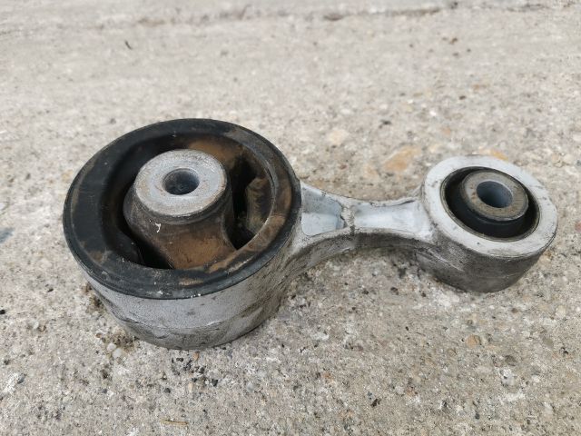 bontott HONDA CIVIC VIII Motor Tartó Bak (Fém)