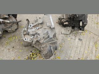 bontott HONDA CIVIC VIII Váltó (Mechanikus)