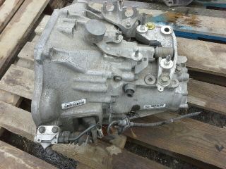 bontott HONDA CIVIC VIII Váltó (Mechanikus)