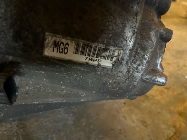 bontott HONDA CIVIC VIII Váltó (Mechanikus)