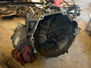 bontott HONDA CIVIC VIII Váltó (Mechanikus)